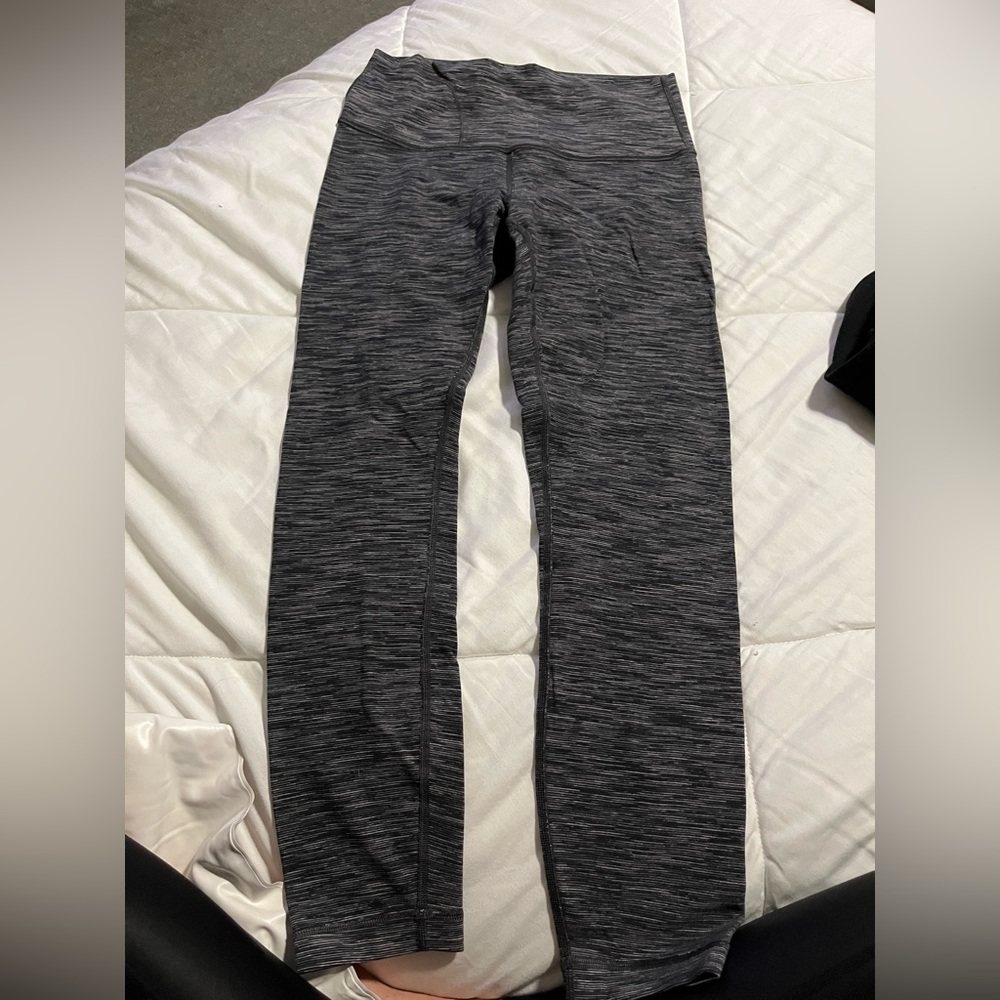 Lululemon crop leggings